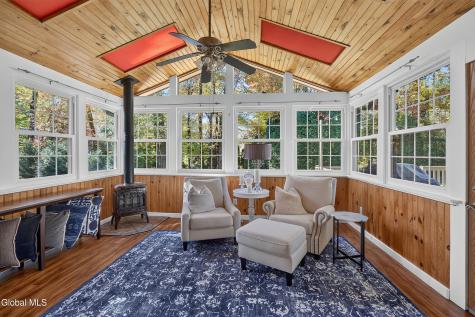 20 Axbridge Lane Delmar NY 12054