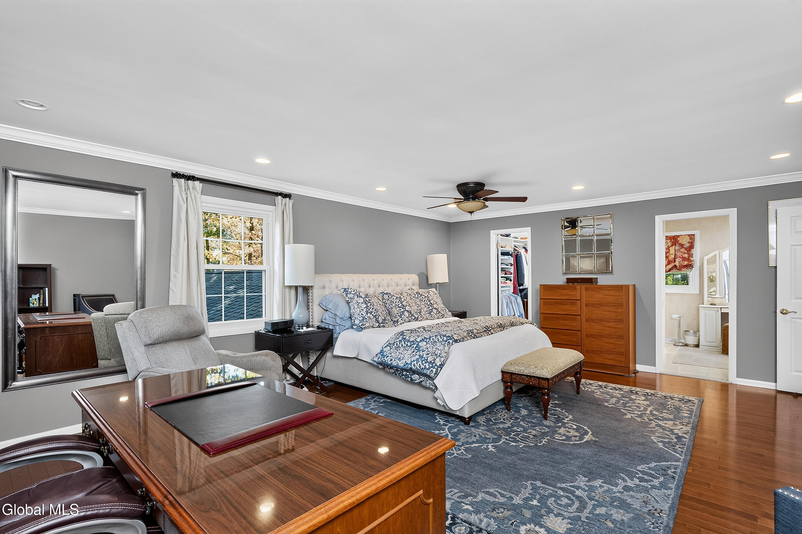 20 Axbridge Lane Delmar NY 12054