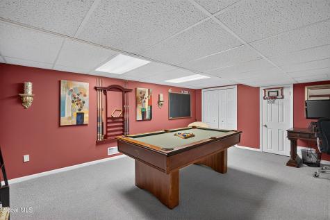 20 Axbridge Lane Delmar NY 12054
