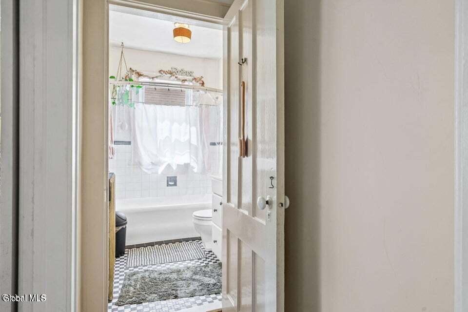 23 Elsmere Avenue Delmar NY 12054