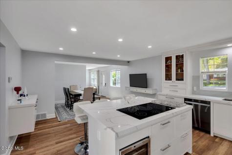 15 Youngs Place Latham NY 12110