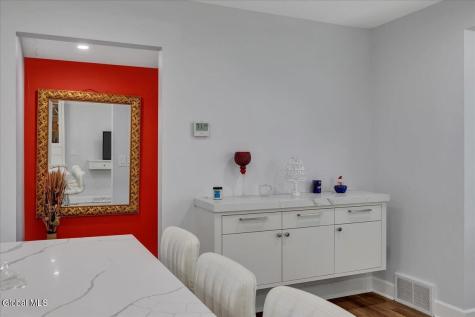 15 Youngs Place Latham NY 12110