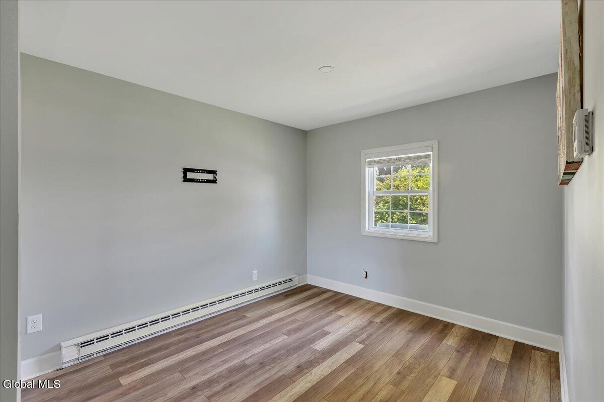 15 Youngs Place Latham NY 12110