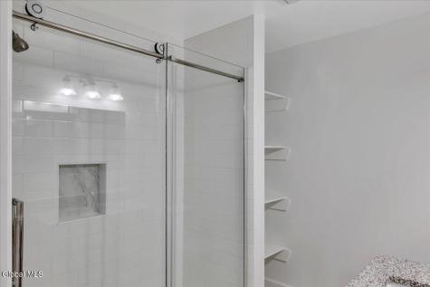 15 Youngs Place Latham NY 12110