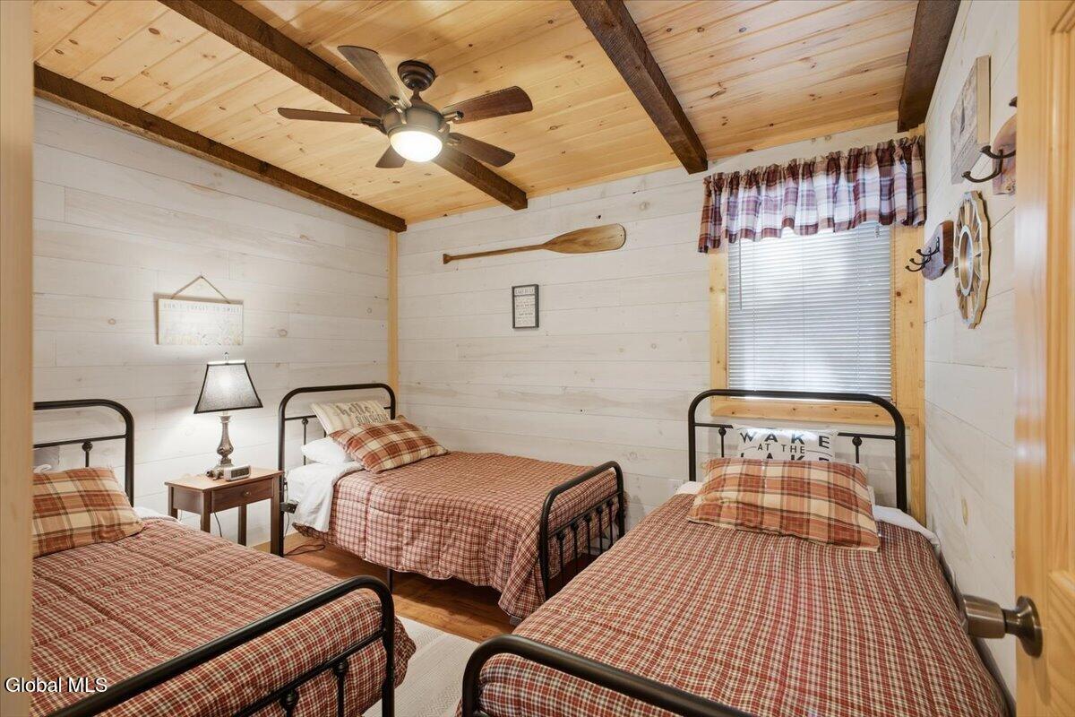 27 Maine Boulevard Brant Lake NY 12815