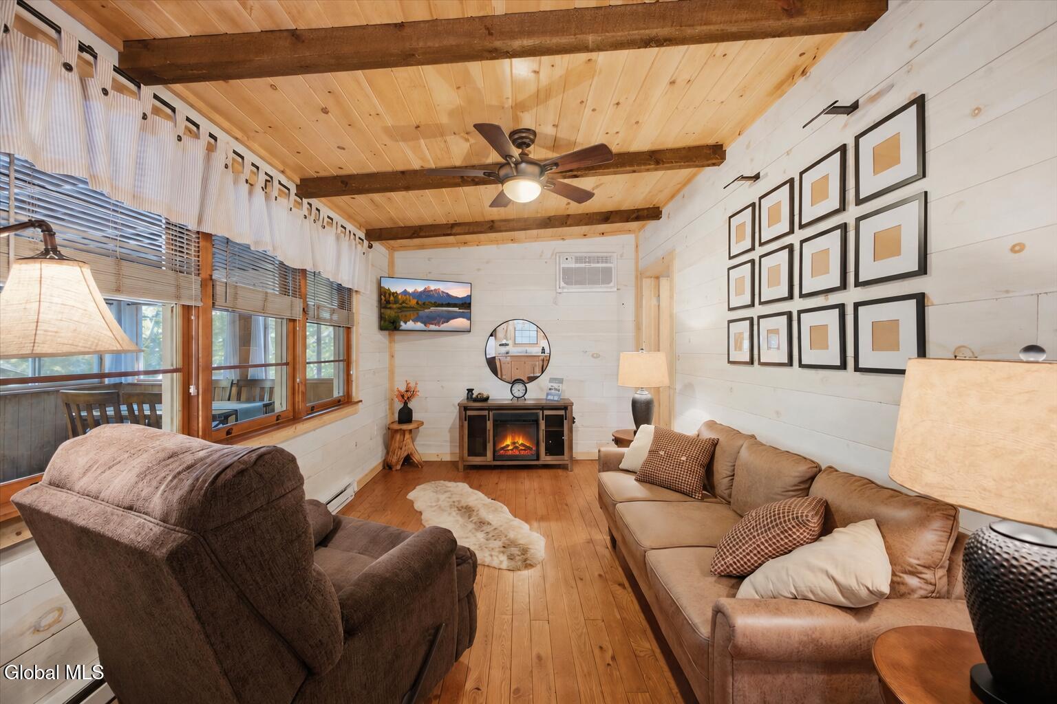 27 Maine Boulevard Brant Lake NY 12815