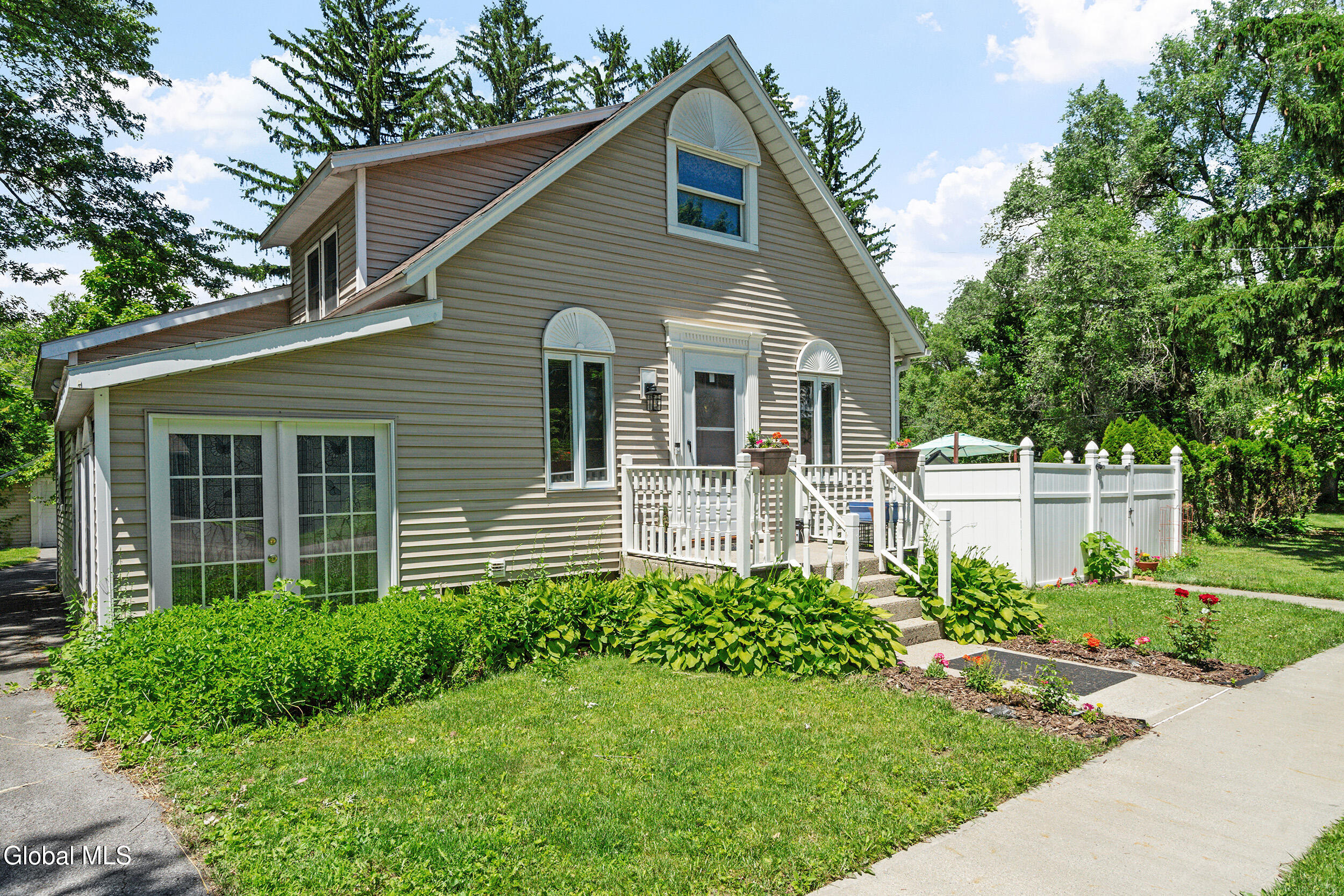 146 Haigh Road Glenville NY 12302