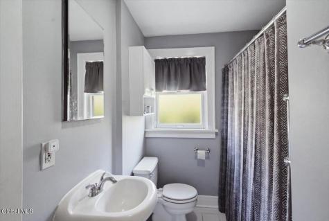 8 Center View Drive Troy NY 12180