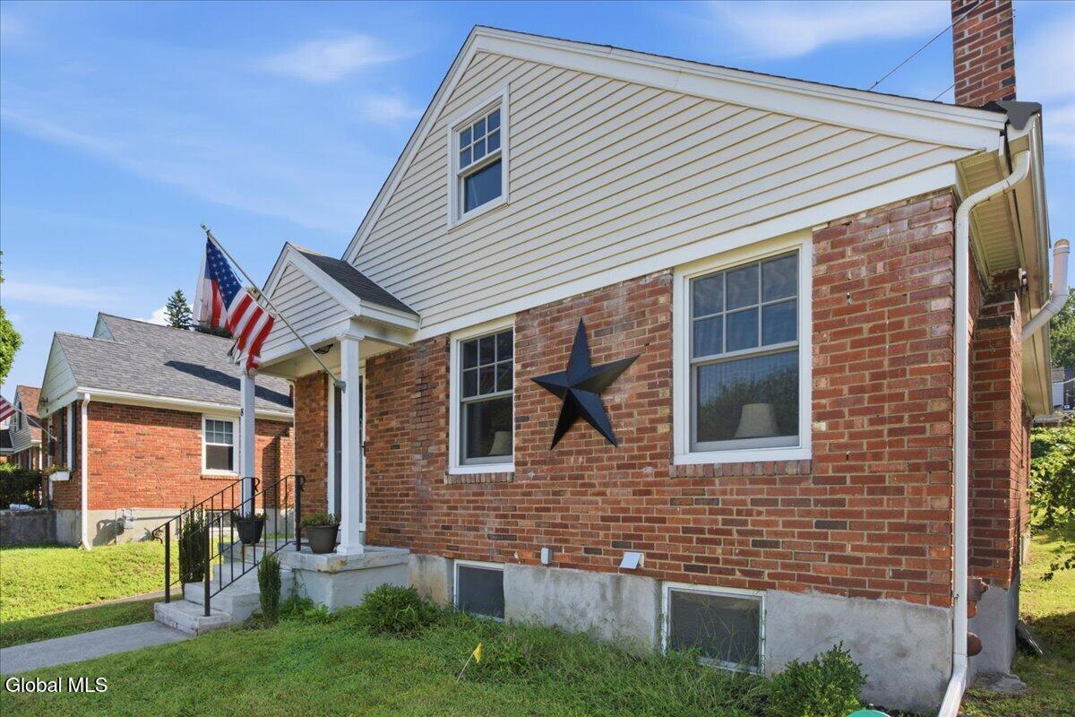 8 Center View Drive Troy NY 12180