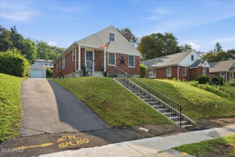 8 Center View Drive Troy NY 12180