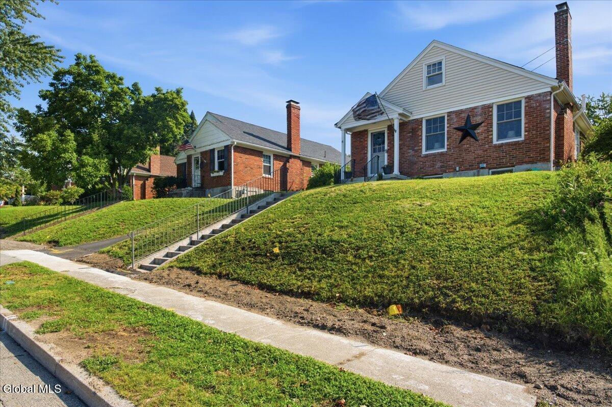 8 Center View Drive Troy NY 12180