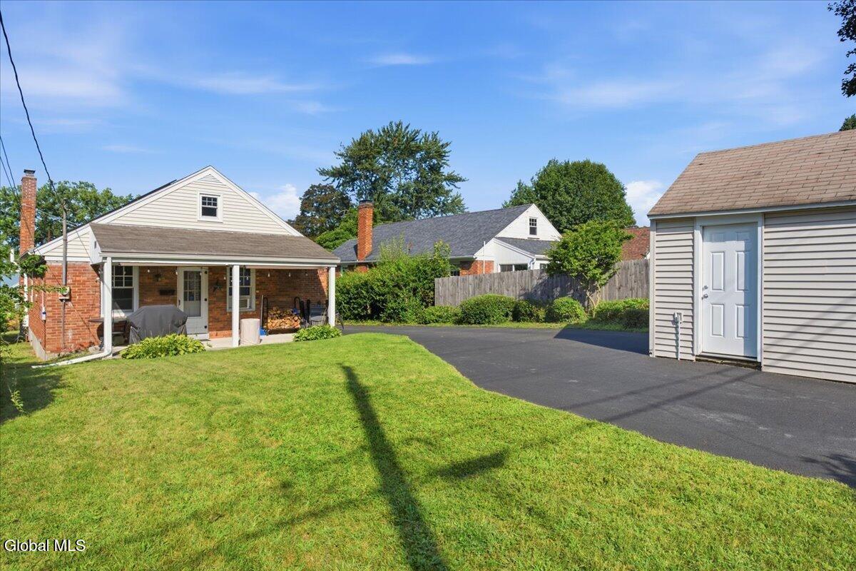 8 Center View Drive Troy NY 12180