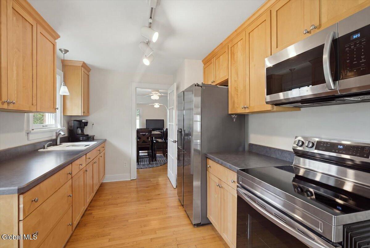 8 Center View Drive Troy NY 12180