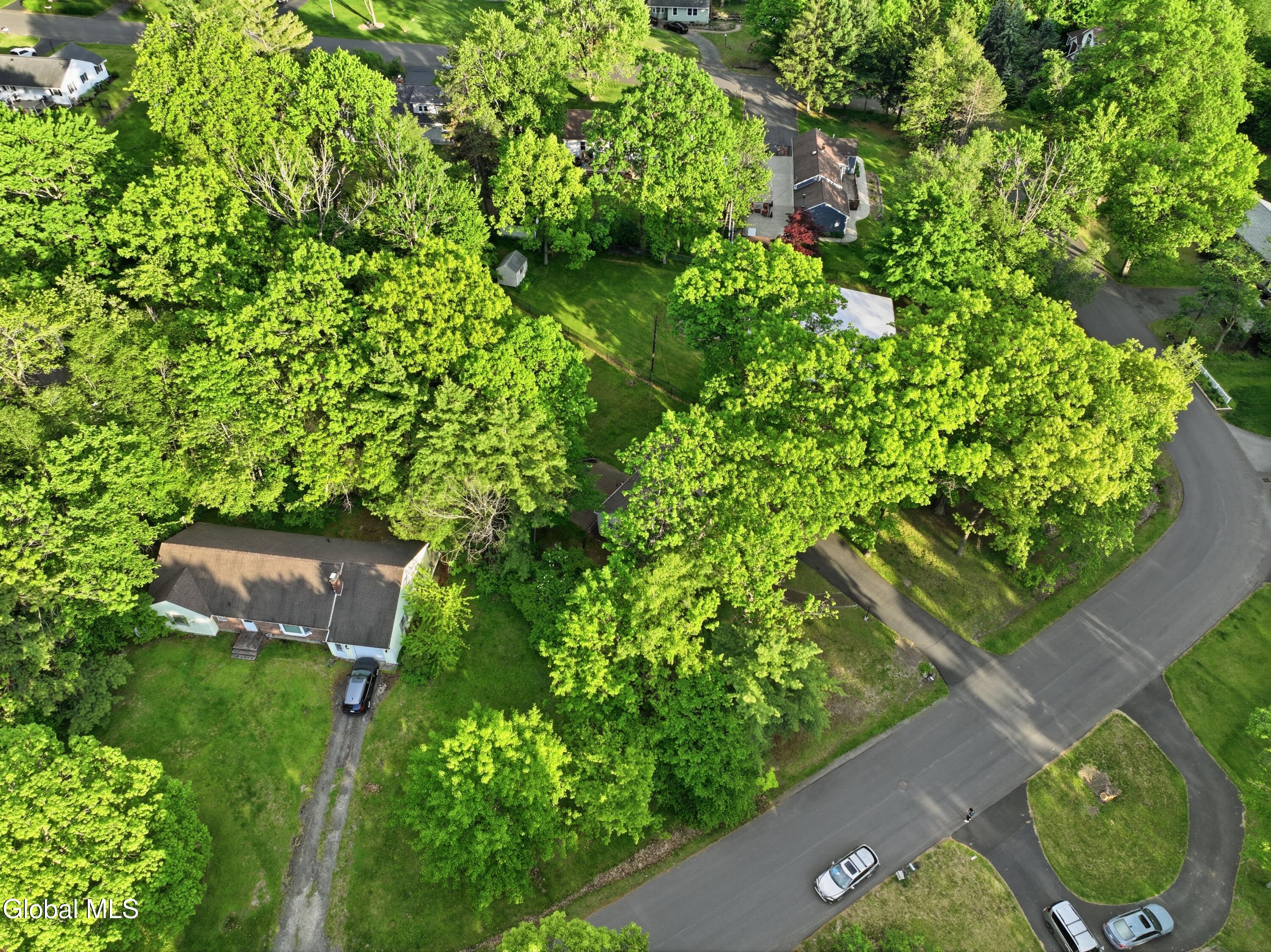 9 W Skyview Drive Cohoes NY 12047