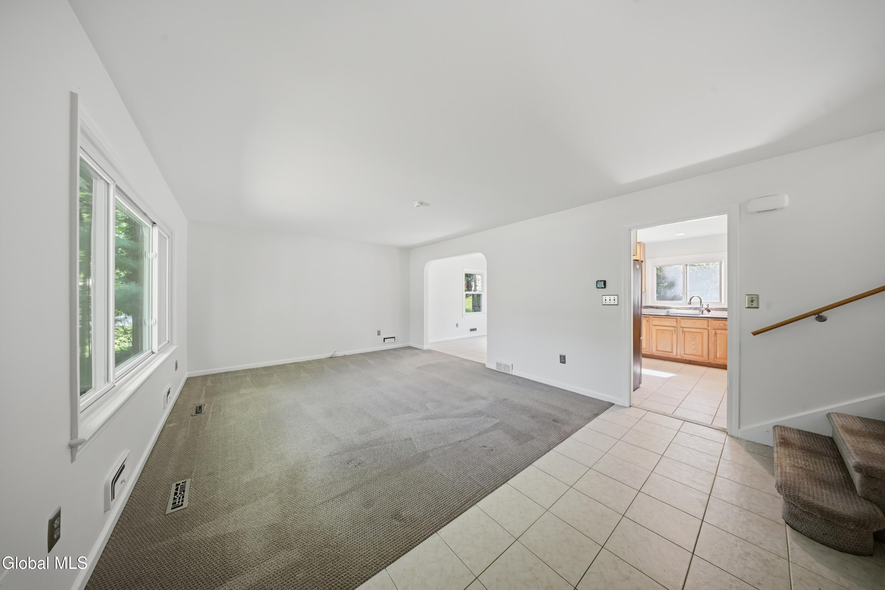 9 W Skyview Drive Cohoes NY 12047