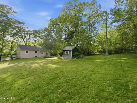 9 W Skyview Drive Cohoes NY 12047
