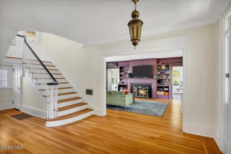 143 Manning Boulevard Albany NY 12203