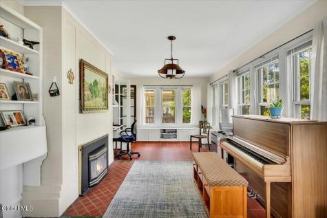 143 Manning Boulevard Albany NY 12203