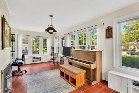 143 Manning Boulevard Albany NY 12203
