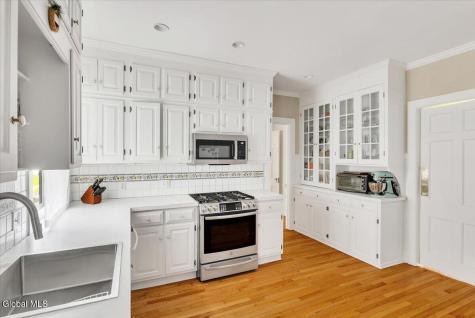 143 Manning Boulevard Albany NY 12203