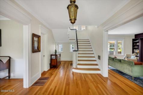 143 Manning Boulevard Albany NY 12203
