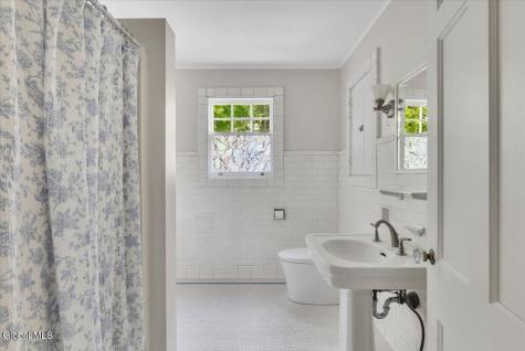 143 Manning Boulevard Albany NY 12203