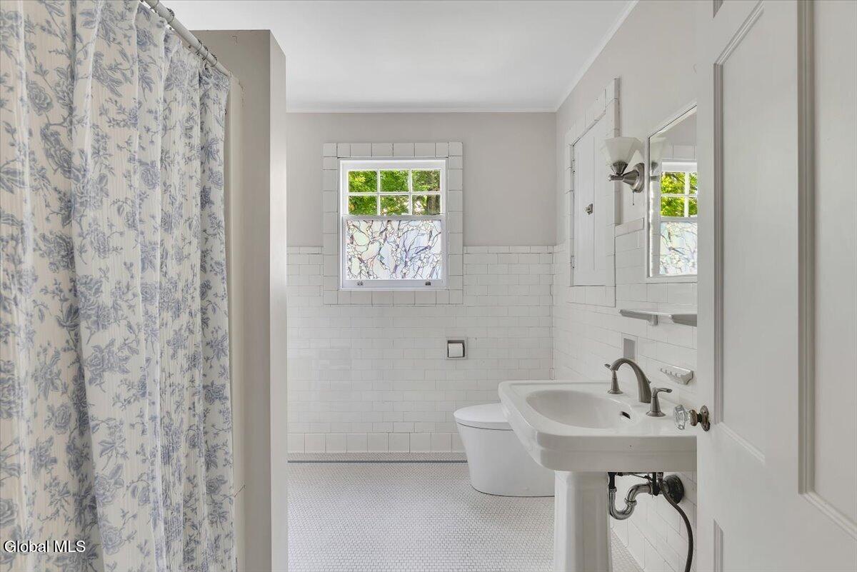 143 Manning Boulevard Albany NY 12203