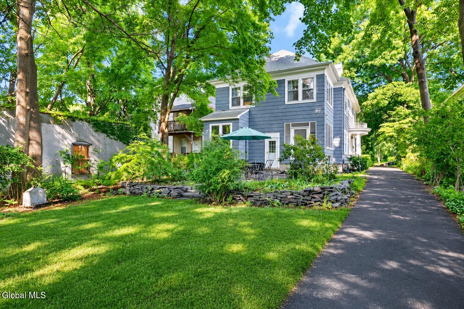 143 Manning Boulevard Albany NY 12203