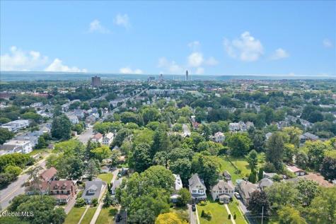 143 Manning Boulevard Albany NY 12203