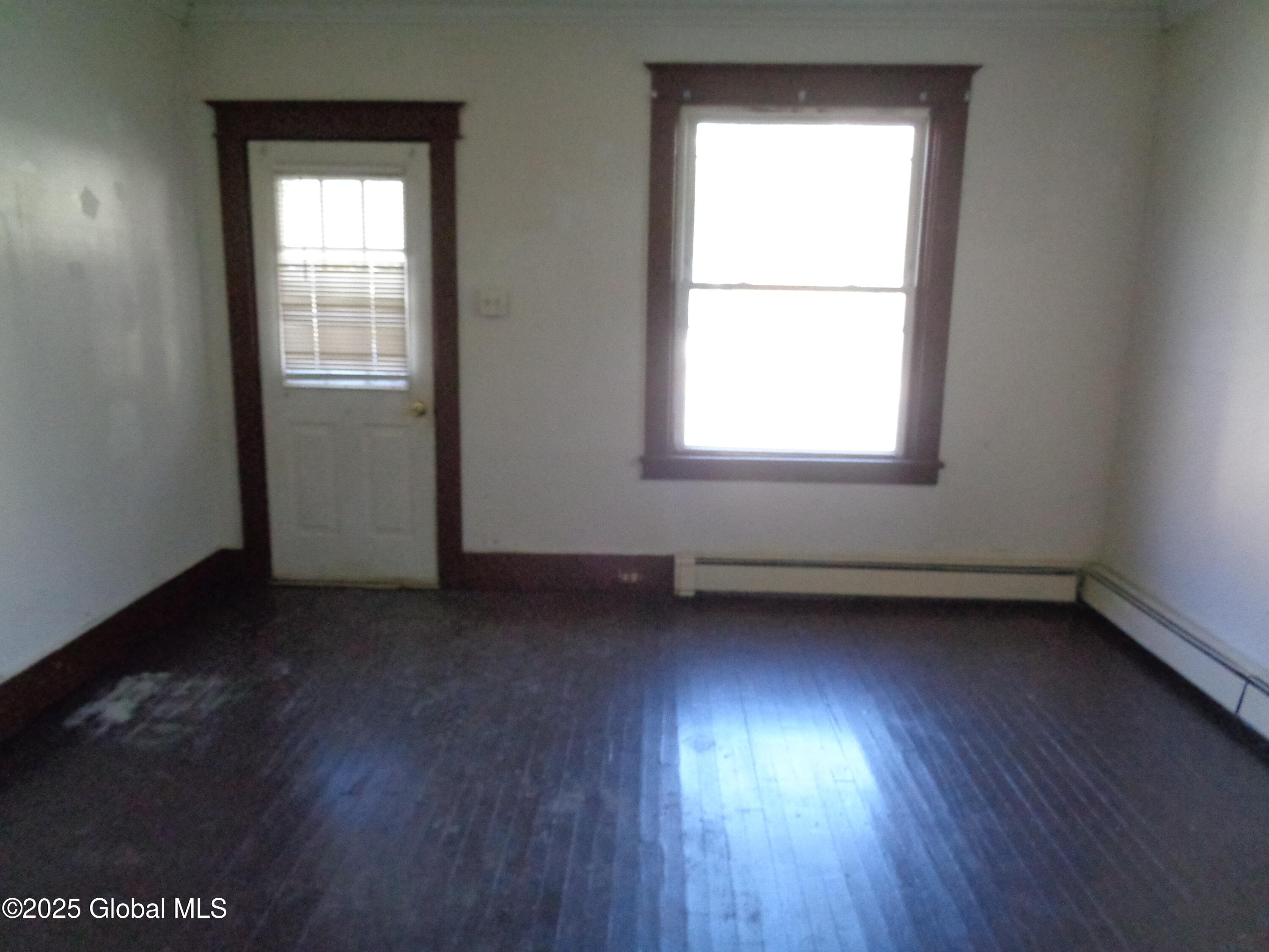 31 Ft Johnson Avenue Fort Johnson NY 12070