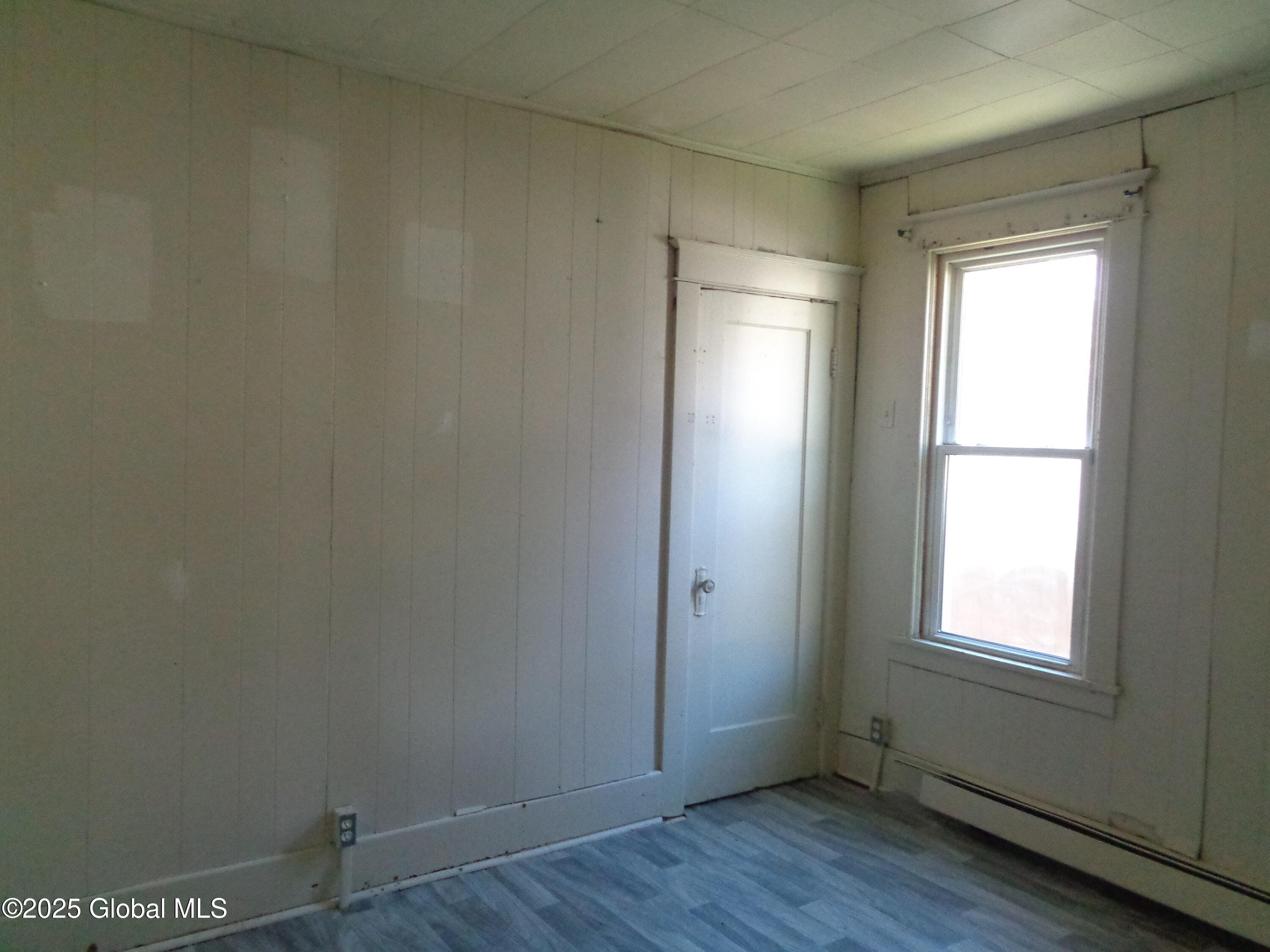 31 Ft Johnson Avenue Fort Johnson NY 12070