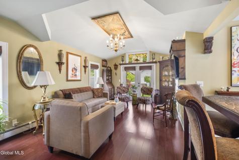 321 Glen Avenue Scotia NY 12302