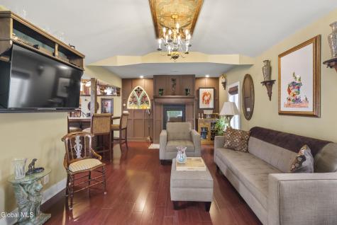 321 Glen Avenue Scotia NY 12302