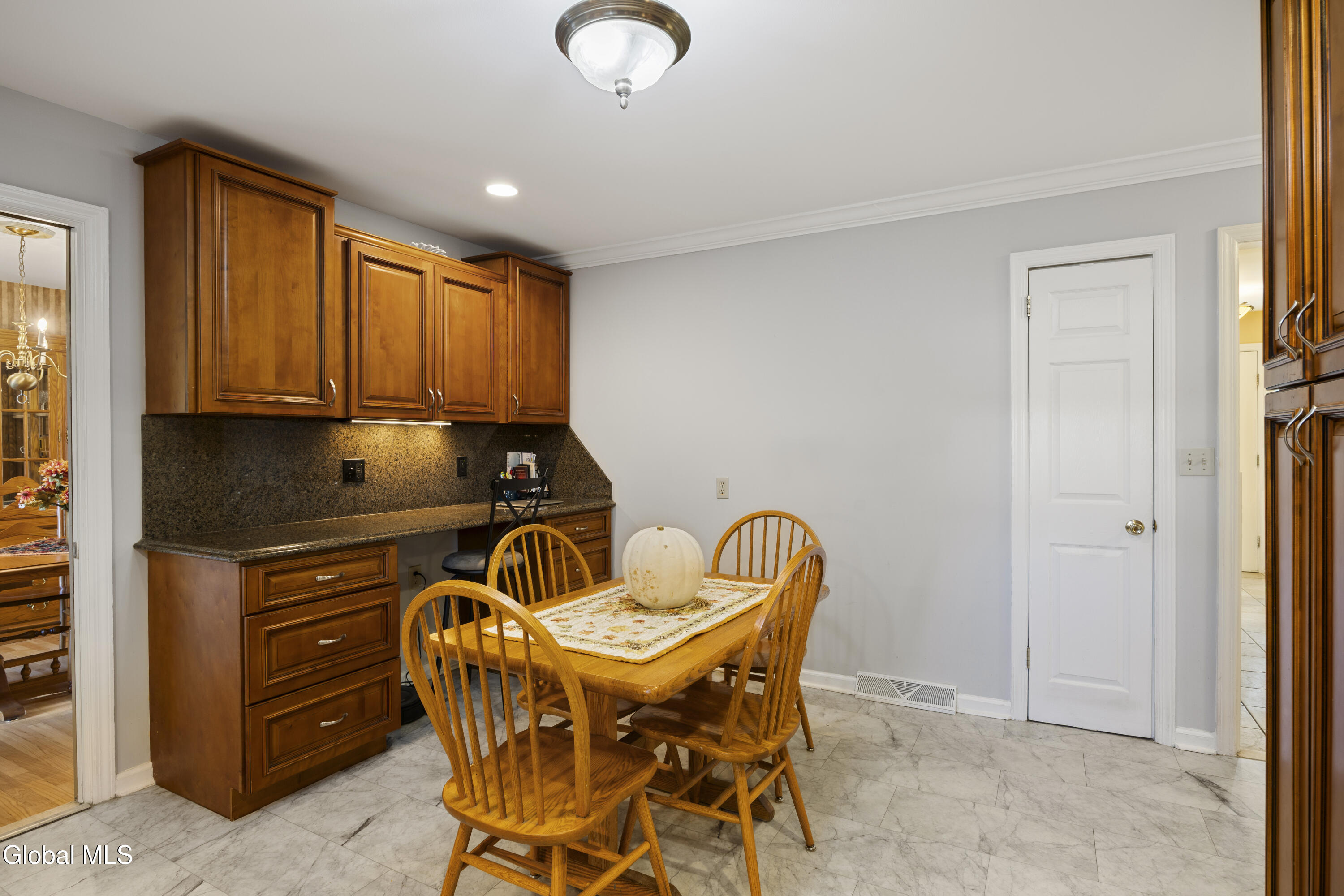 1270 Fox Hollow Road Schenectady NY 12309
