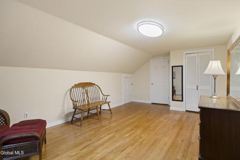 1270 Fox Hollow Road Schenectady NY 12309