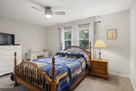 1270 Fox Hollow Road Schenectady NY 12309