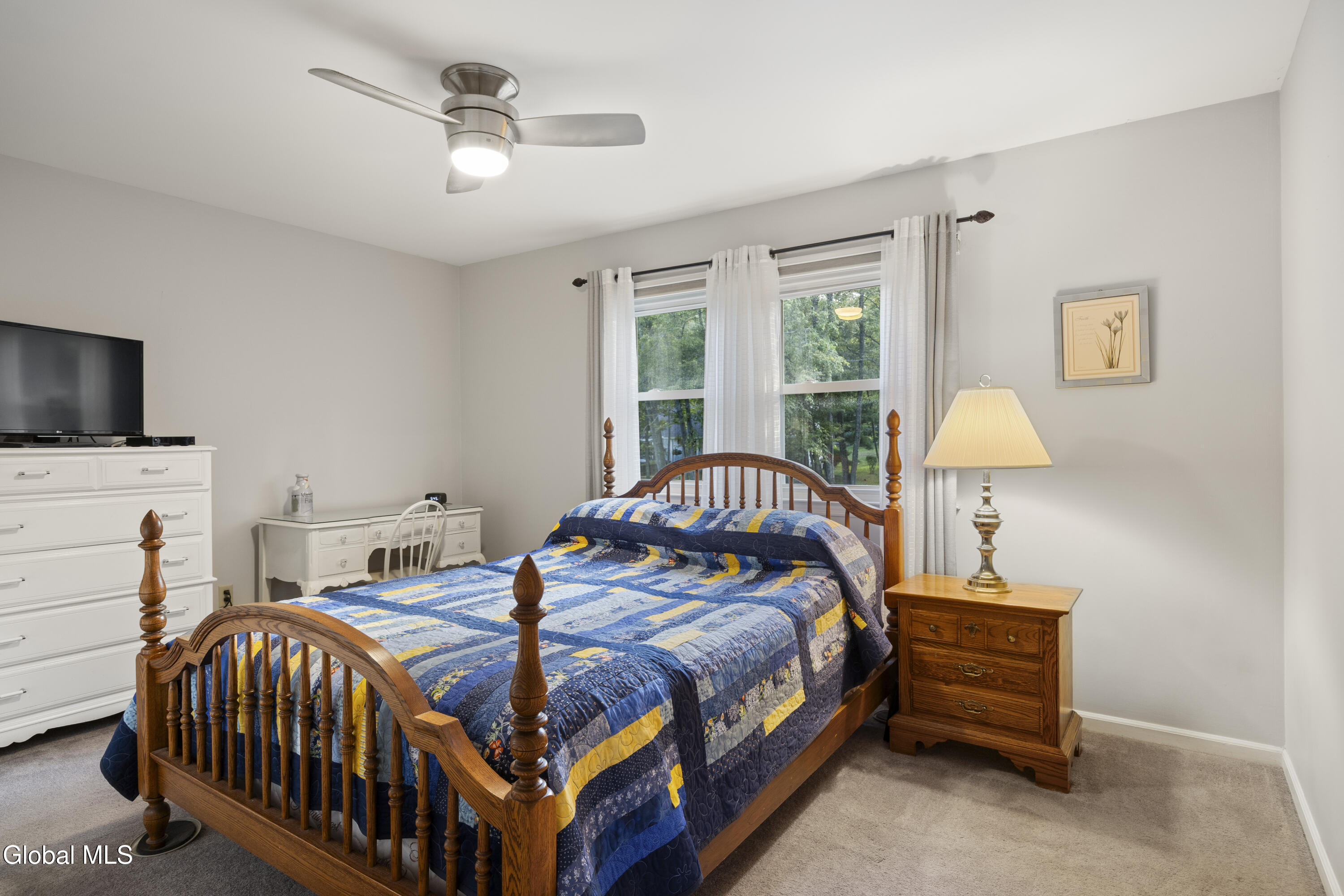 1270 Fox Hollow Road Schenectady NY 12309