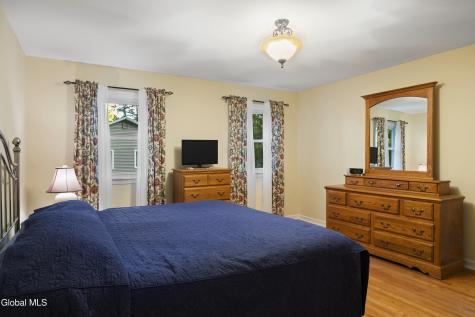 1270 Fox Hollow Road Schenectady NY 12309