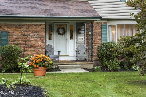 1270 Fox Hollow Road Schenectady NY 12309