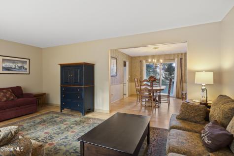 1270 Fox Hollow Road Schenectady NY 12309