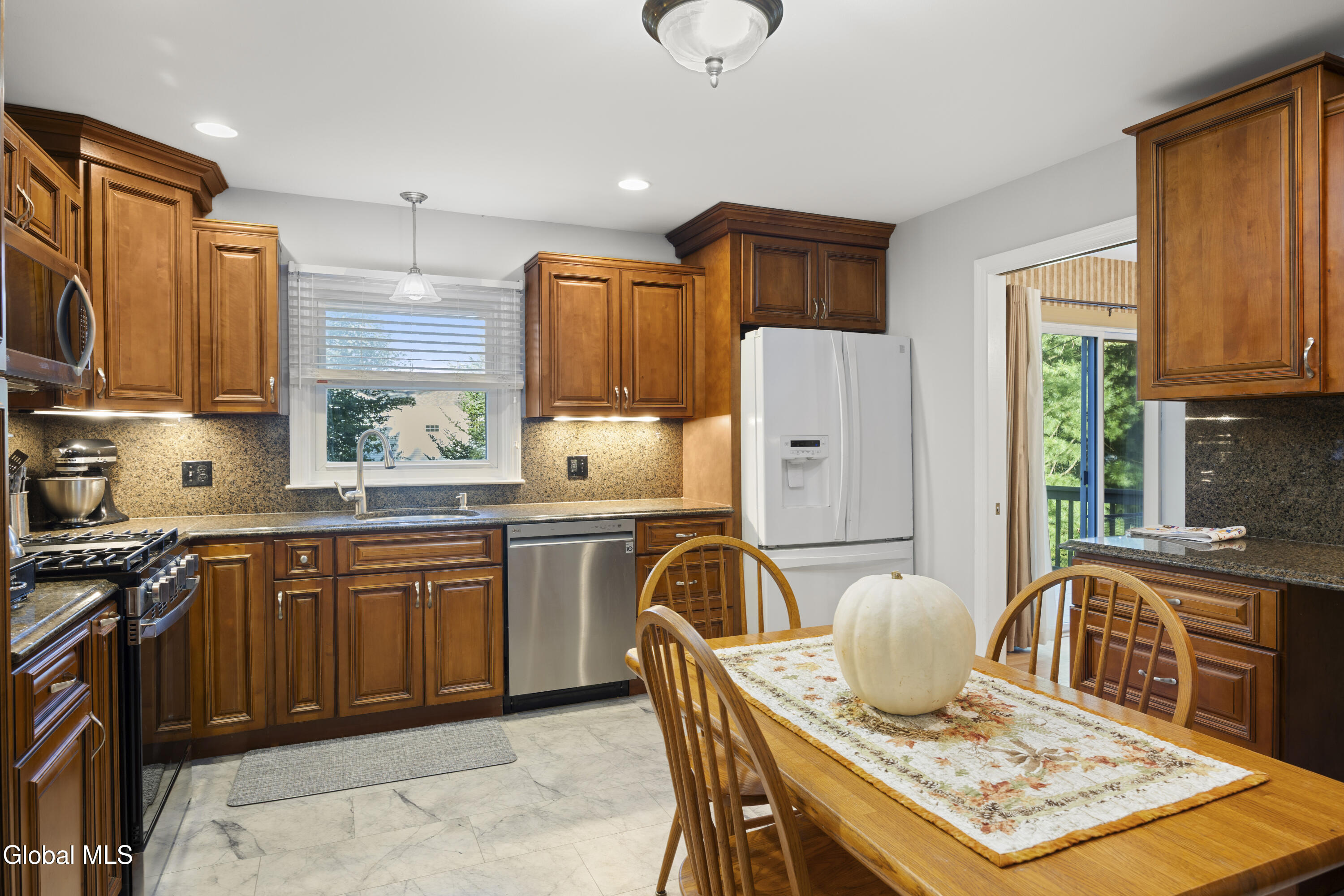 1270 Fox Hollow Road Schenectady NY 12309