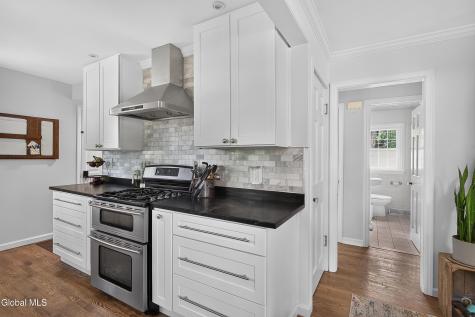 18 E Fernbank Avenue Delmar NY 12054