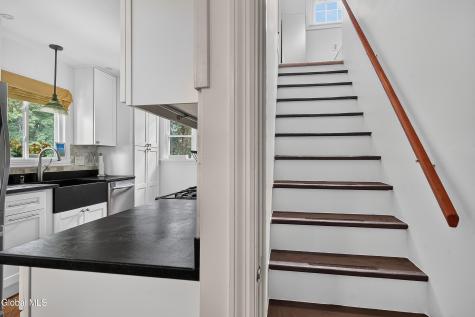 18 E Fernbank Avenue Delmar NY 12054