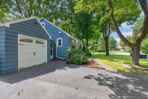 18 E Fernbank Avenue Delmar NY 12054