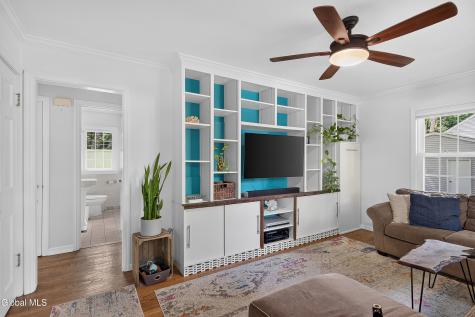 18 E Fernbank Avenue Delmar NY 12054
