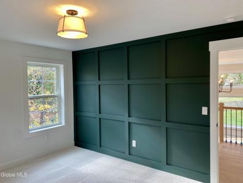 73 Ashtree Lane Niskayuna NY 12309