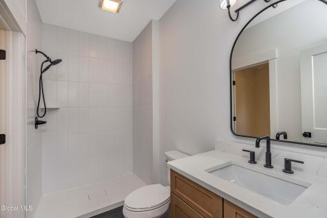 73 Ashtree Lane Niskayuna NY 12309