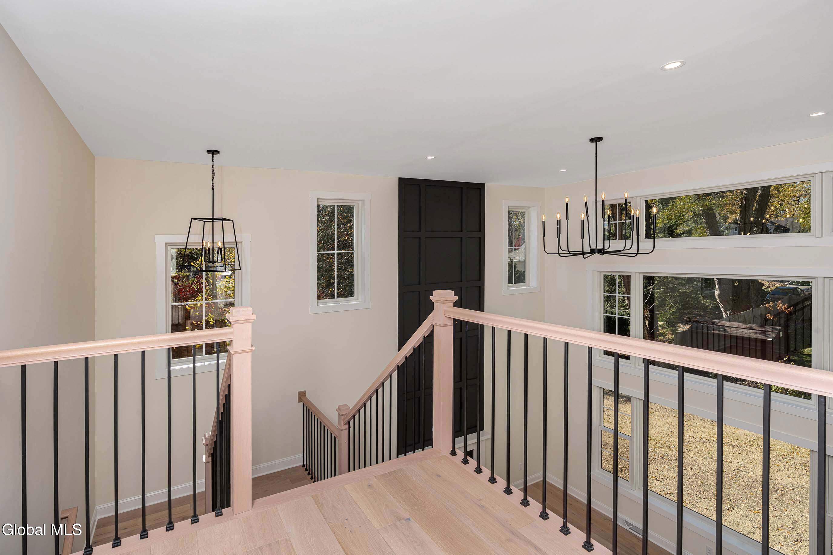 73 Ashtree Lane Niskayuna NY 12309