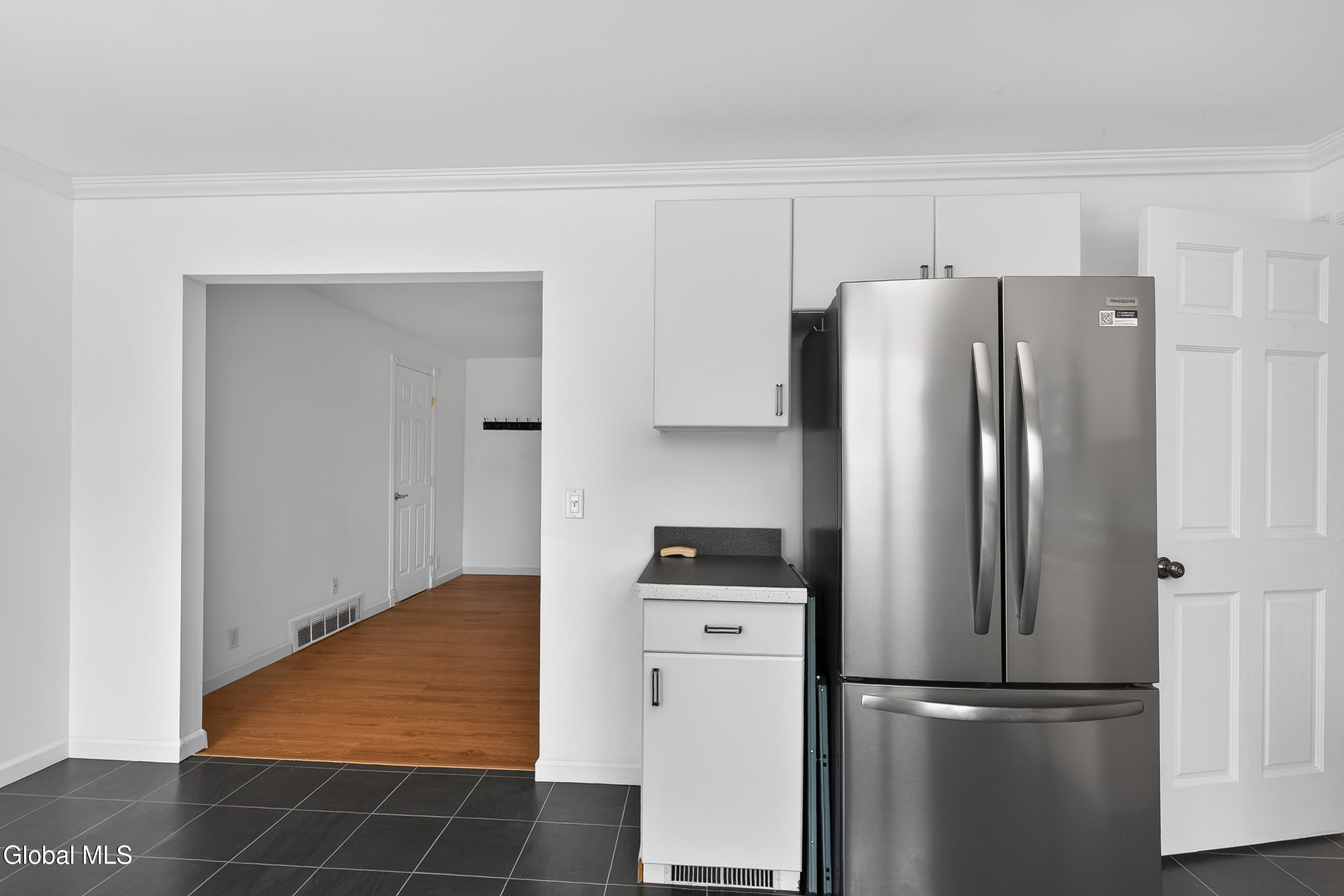 19 Wisconsin Avenue Rensselaer NY 12144