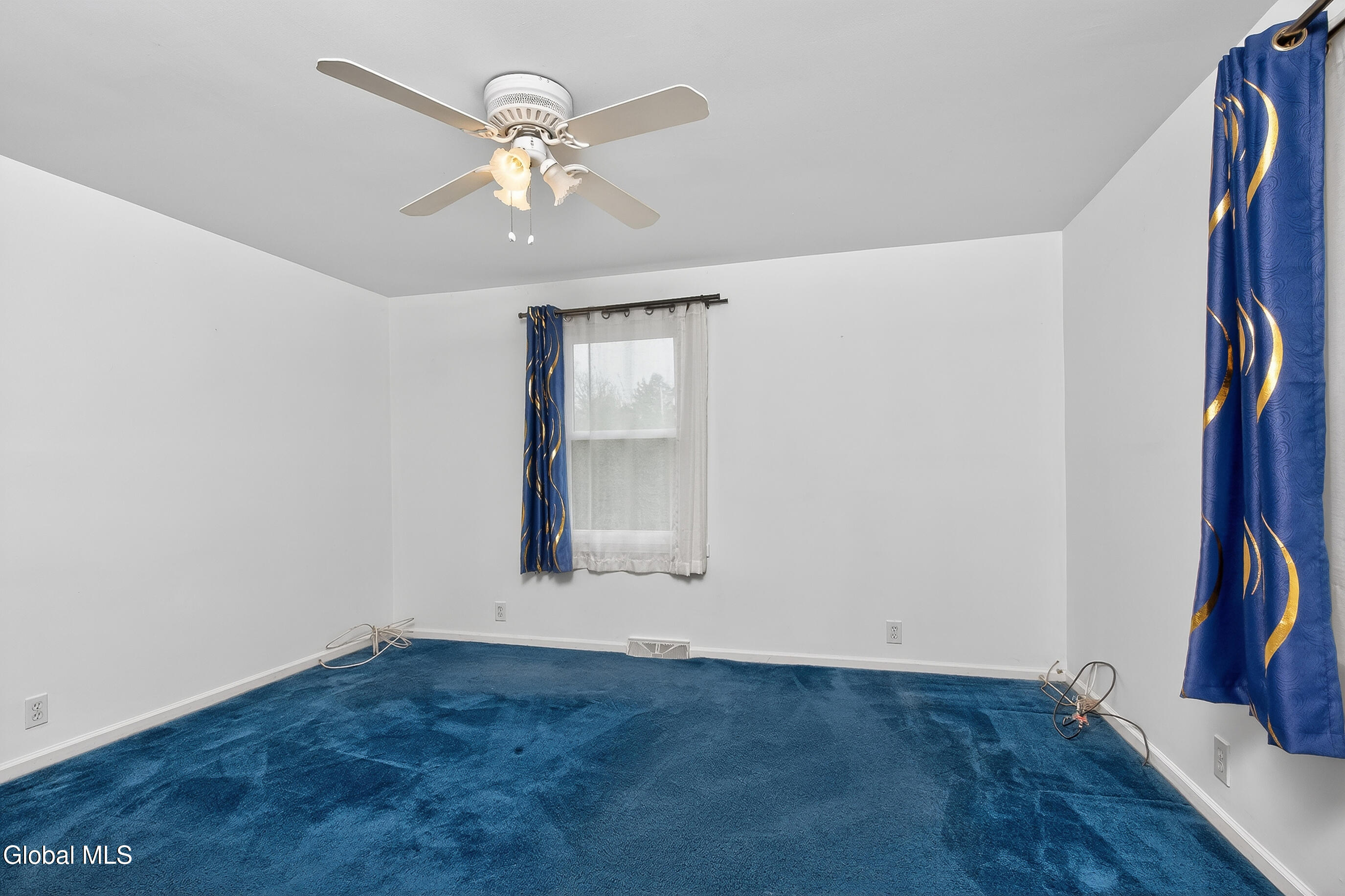 19 Wisconsin Avenue Rensselaer NY 12144